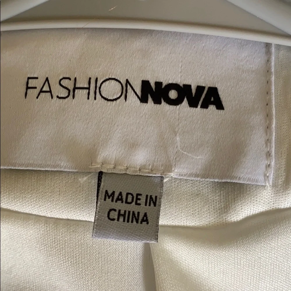 Fashion Nova Iridescent Sequin Blazer Jacket with Gold Buttons - Picture 5 of 8